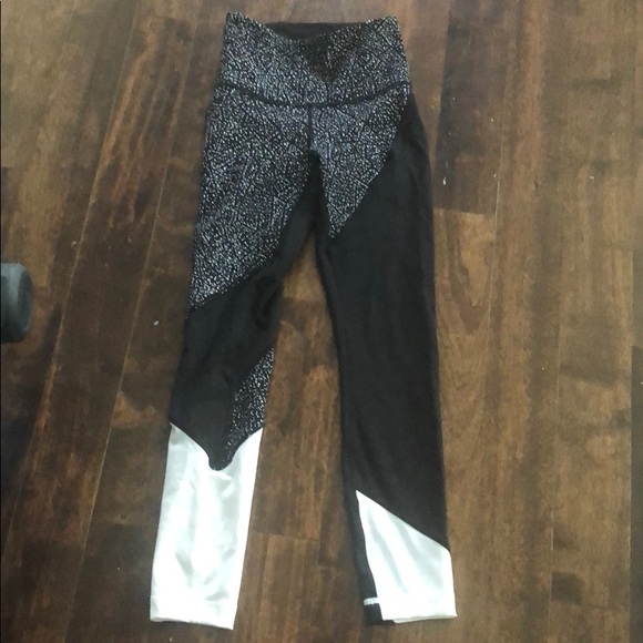 lululemon athletica Pants - Lululemon high waist 7/8 pants
